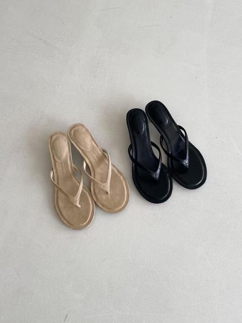小貓跟麂皮夾腳跟鞋(正常版/2cm)